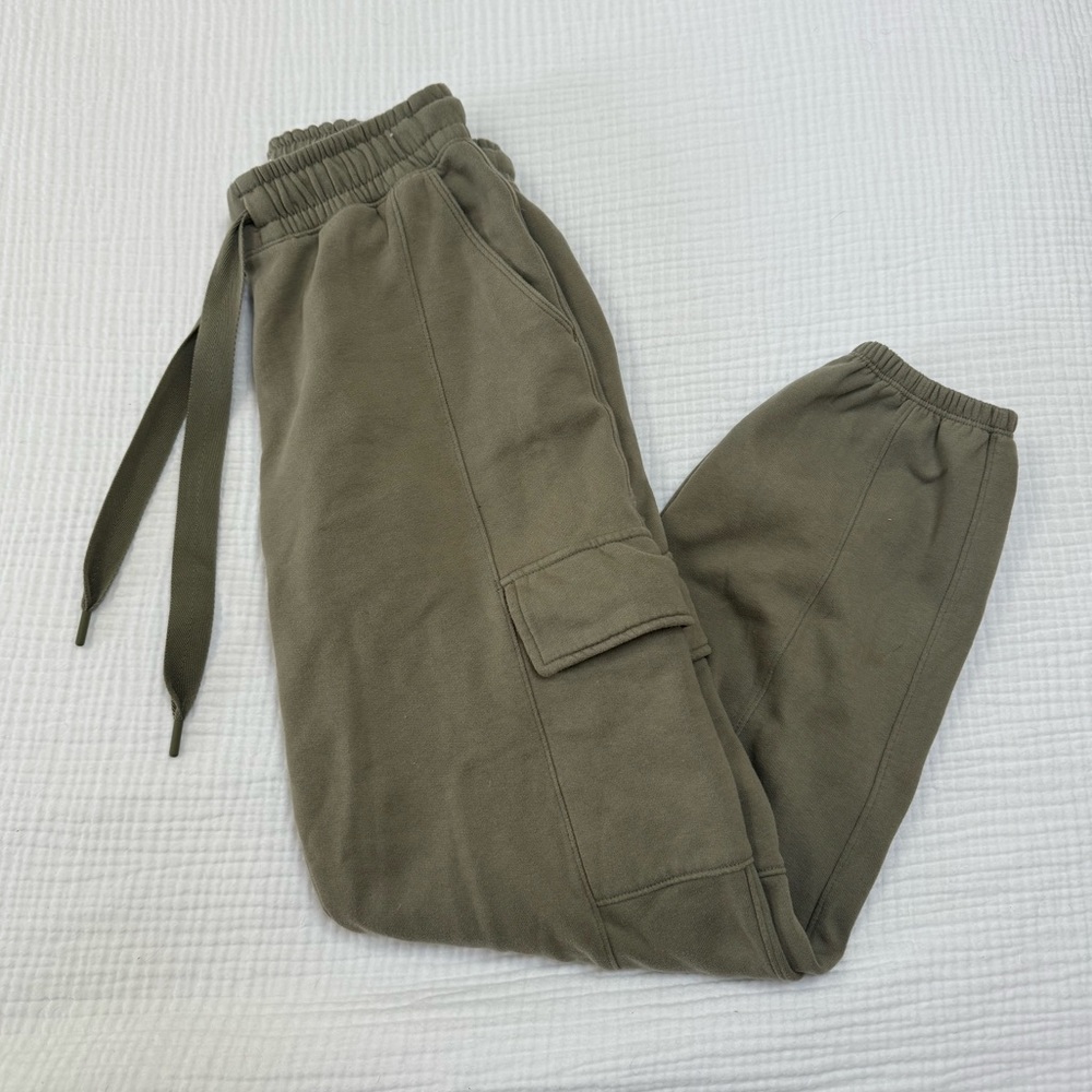 Abercrombie Women’s Cargo Sweatpants
